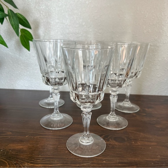 Lady Victoria by Cristal D'arques Durand Vintage Wine Glasses Set of 6 Stemware - Picture 1 of 10